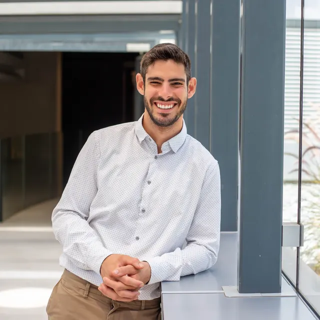 Natan Nagar, English-speaking mortgage advisor in Israel